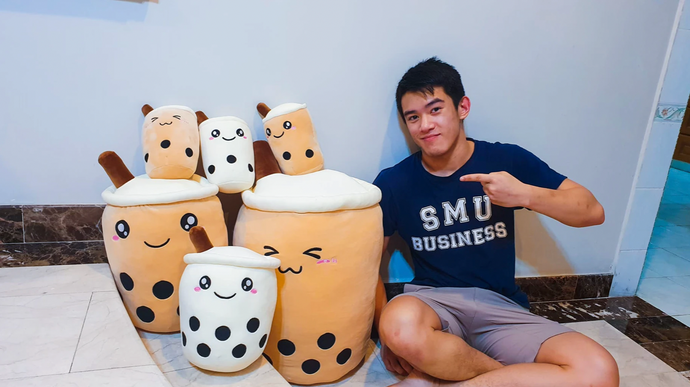 LUCK AND LEARNING FROM FAILURES LED THIS ENTREPRENEUR TO MAKE $100K FROM BUBBLE TEA PLUSH TOYS